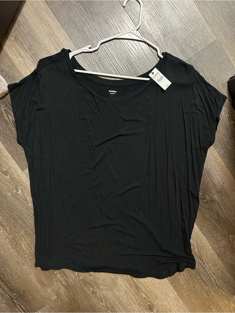 BRAND NEW: Express Relaxed Fit Shirt